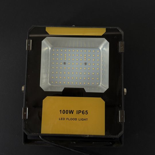 LED reflektor 100W